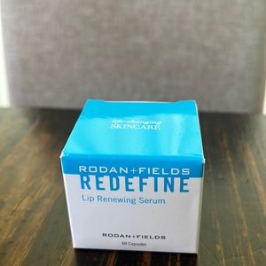 ✨BRAND NEW✨ Redefine Lip Renewing Serum